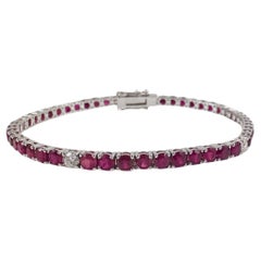 Bracciale Tennis con rubini e diamanti da 3,75 carati in oro bianco 14K