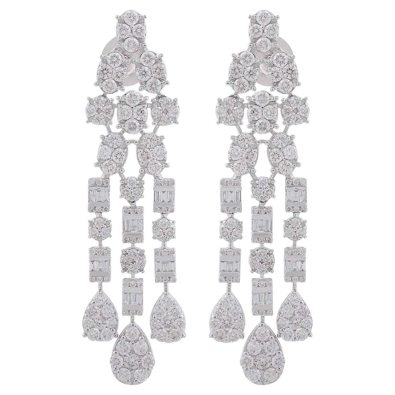 Boucles d'oreilles chandelier en or blanc 18 carats avec diamants de 3,75 carats de pureté SI et de couleur hi-colore