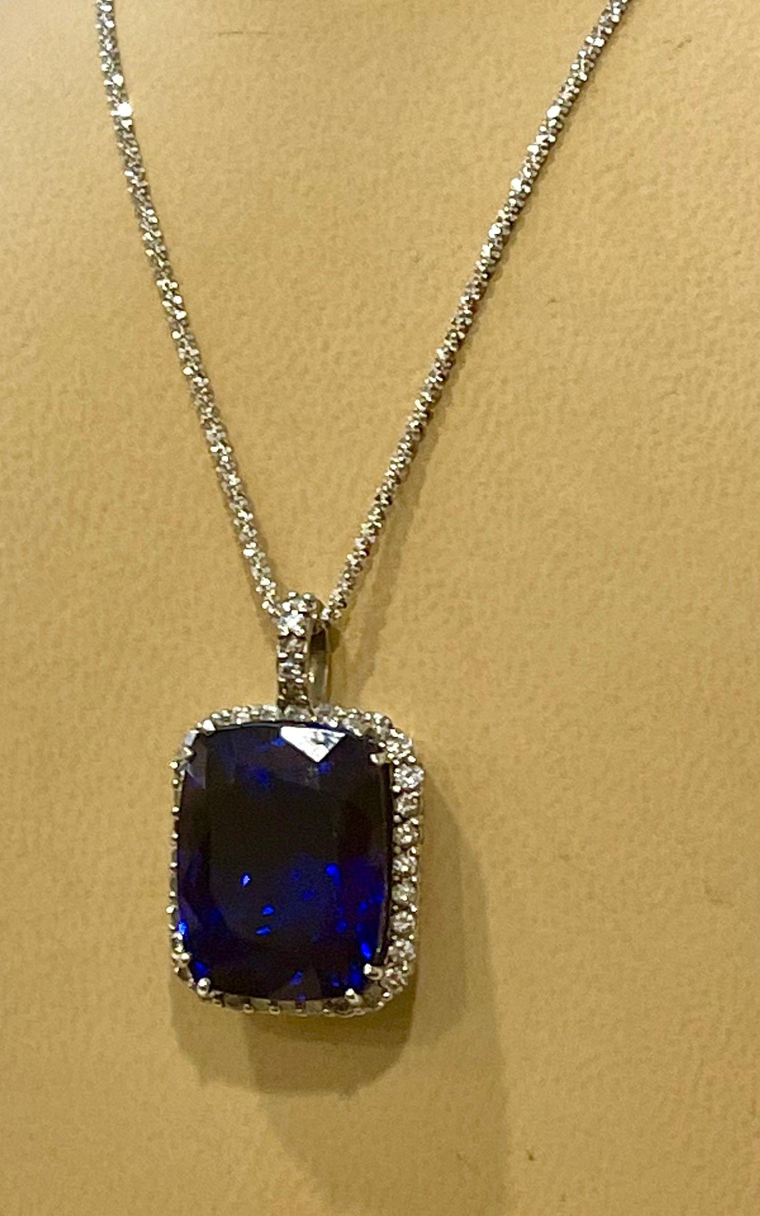 37.5 Carat Tanzanite Necklace & Diamond Pendant with Chain 14 Karat White Gold For Sale 2