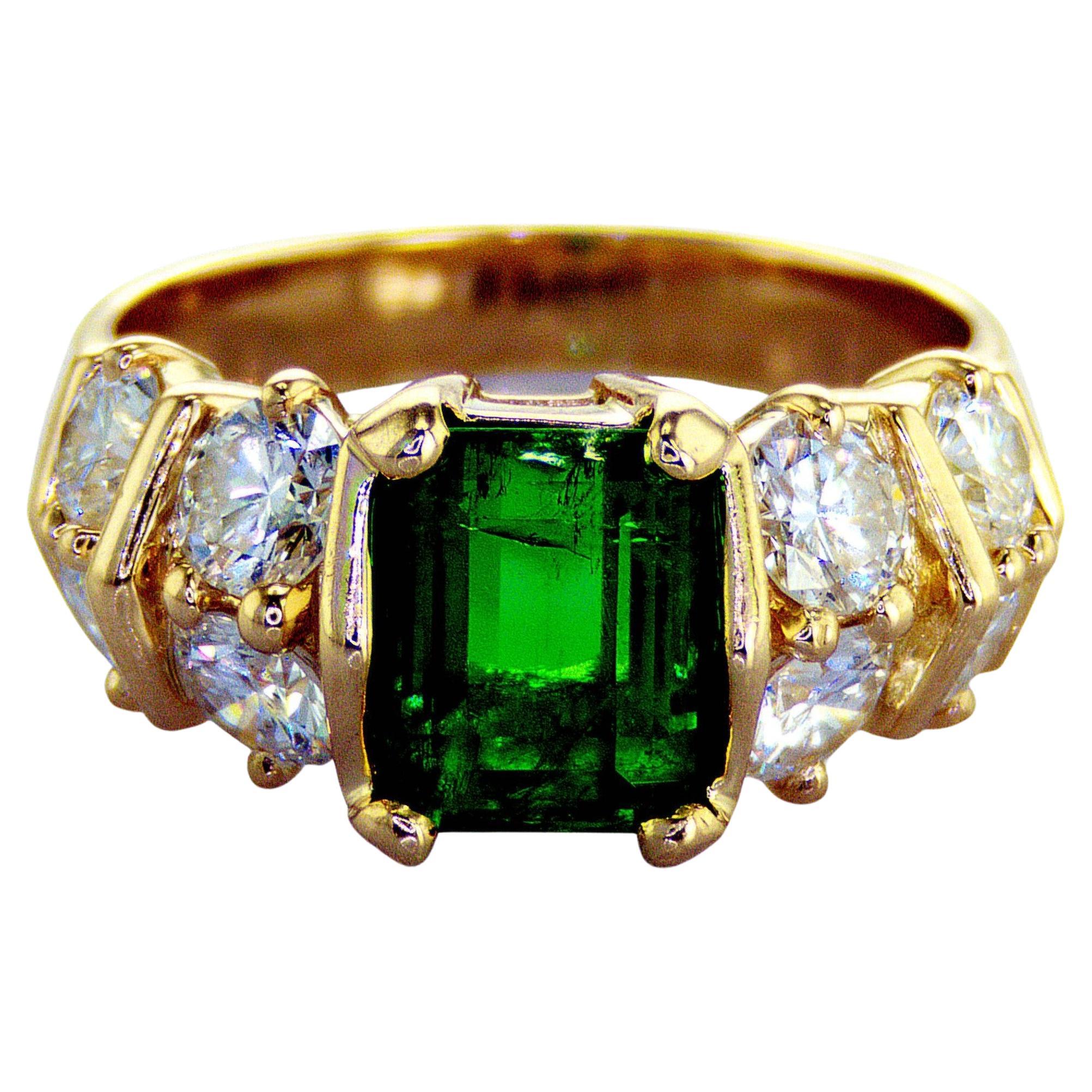 3.75 Carat Total Emerald Cut Emerald and Round Diamond 18 Karat Gold Band Ring For Sale