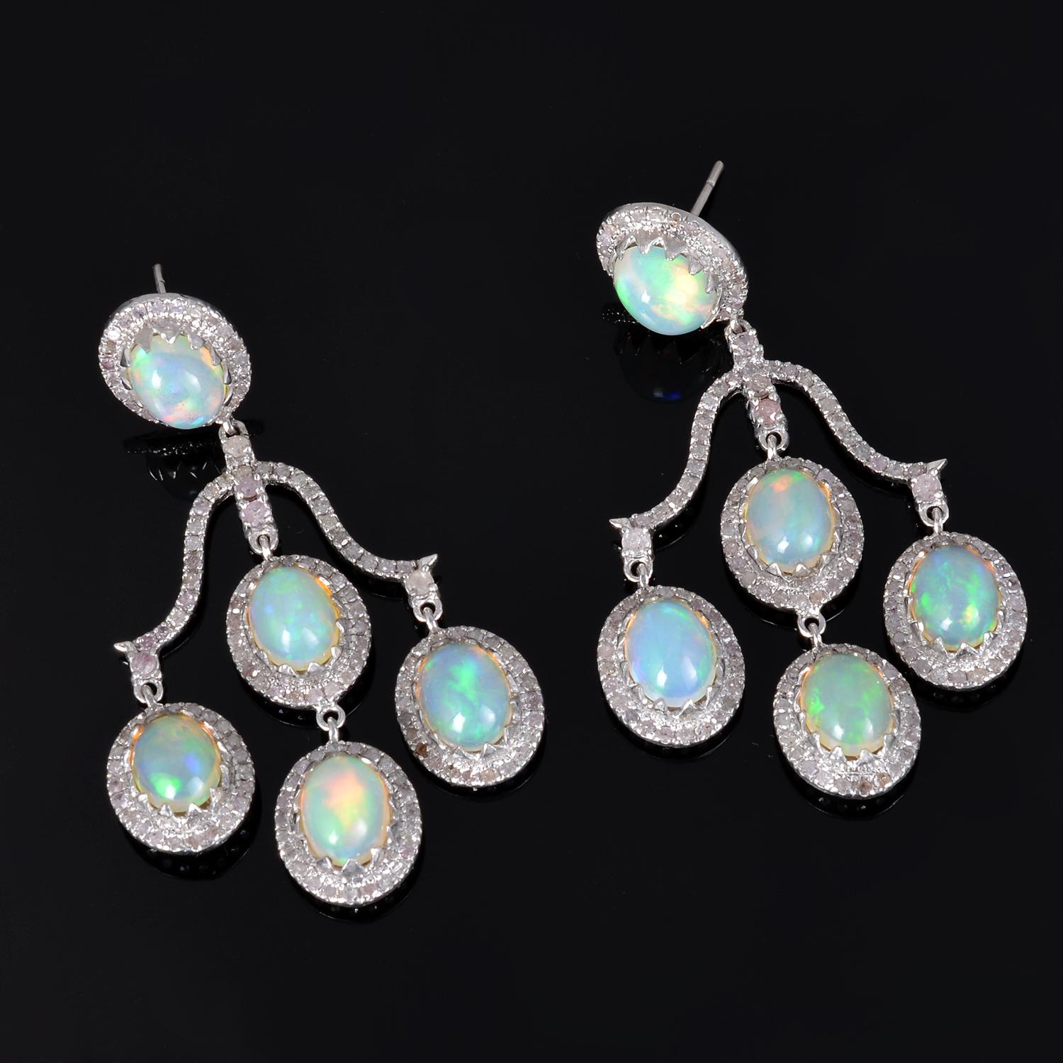 3.75 Carats Diamond and 2.52 Gms Gold and 925 Silver Diamond Opal Earring In New Condition For Sale In jaipur, IN