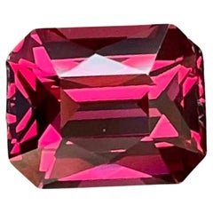 3,75 quilates Granate Rojo Rosado Tallado a Tijera Gema Natural de Tanzania