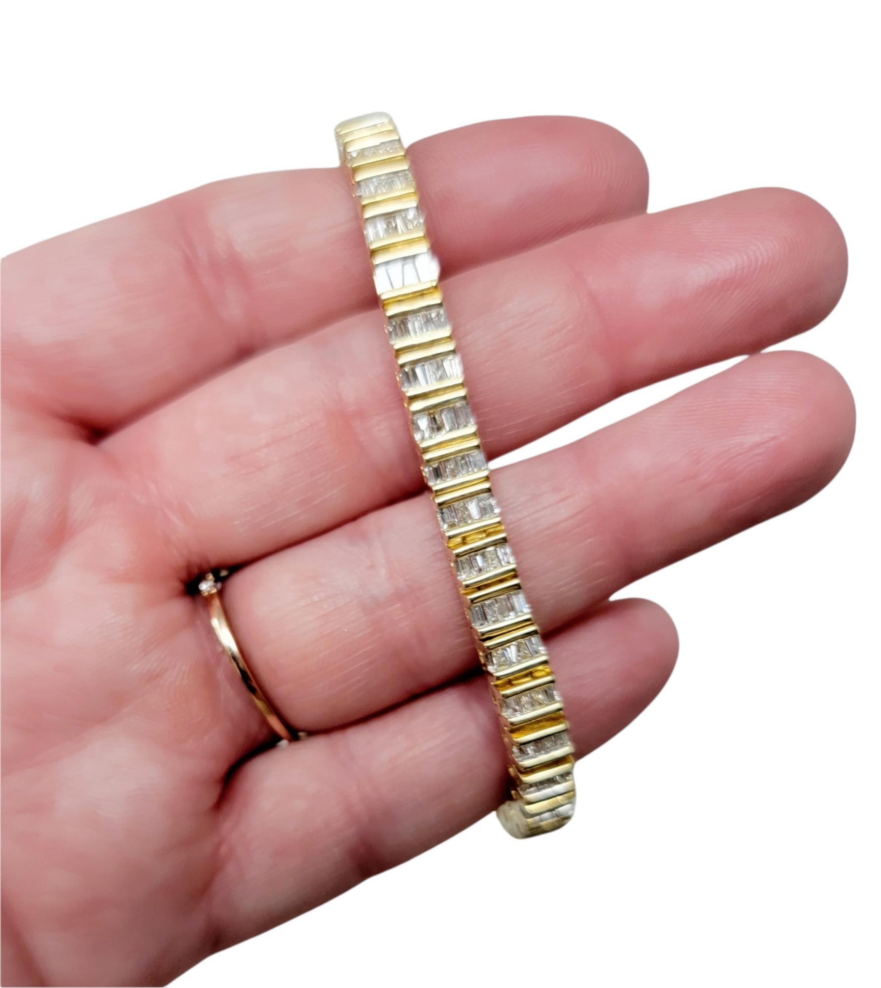 3.75 Carats Total Baguette Diamond 14 Karat Yellow Gold Bar Link Tennis Bracelet For Sale 6