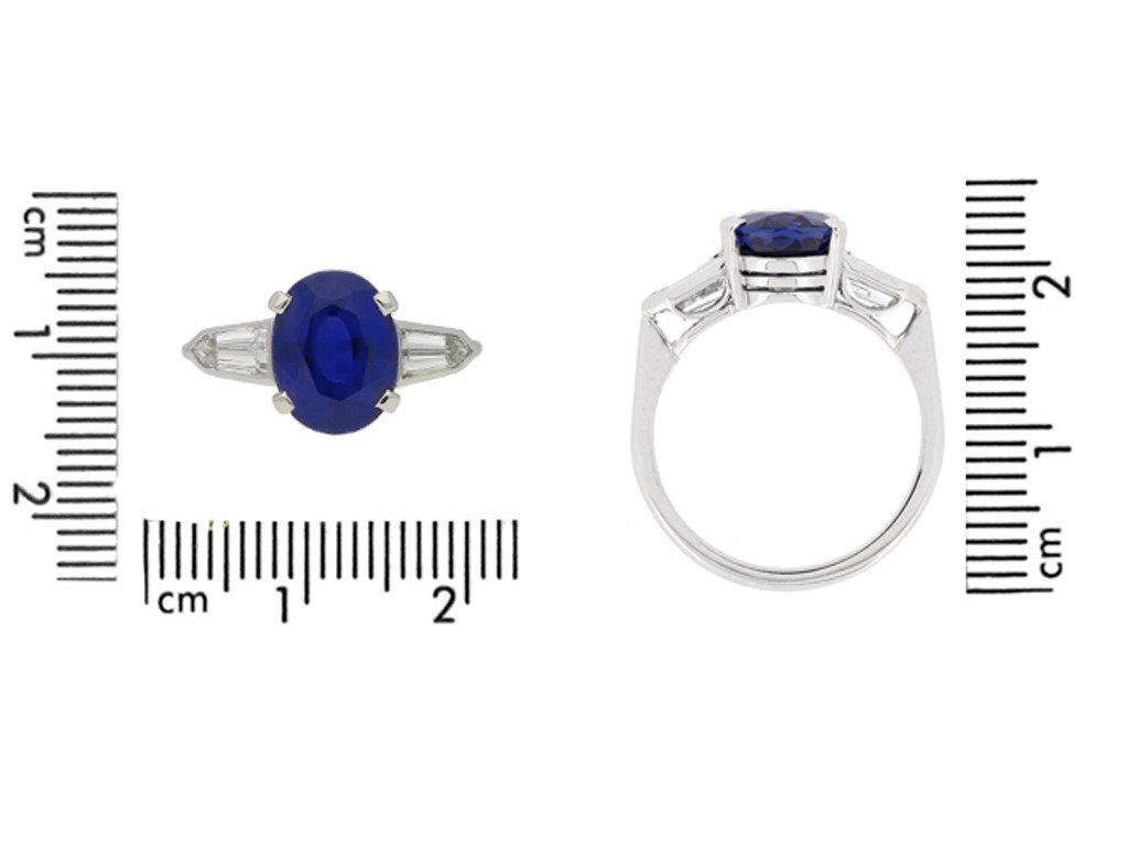 Baguette Cut 3.75 Cts Unenhanced Royal Blue Burmese Sapphire and Diamond Ring For Sale