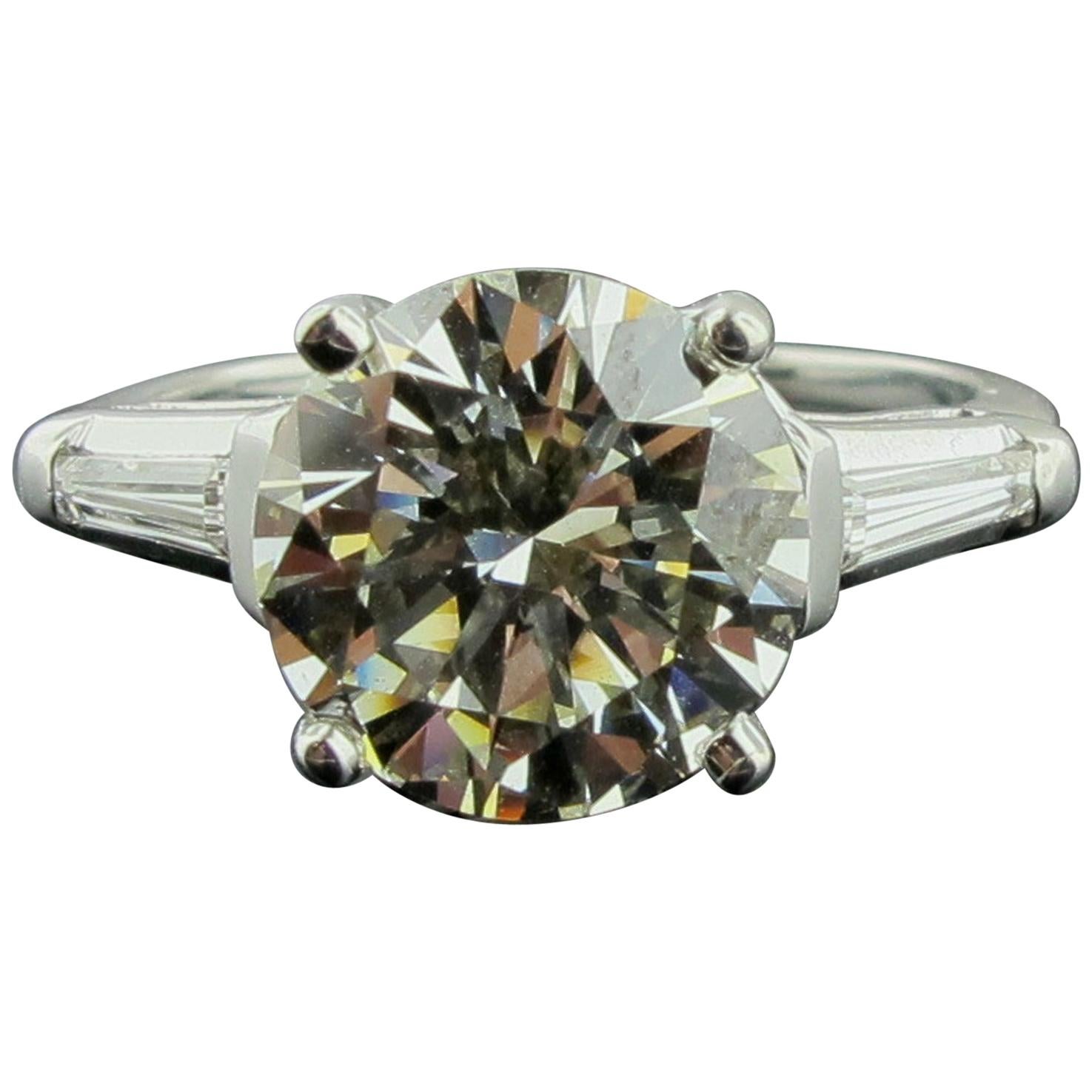 3.75 Round Brilliant Cut Diamond Ring in Platinum For Sale