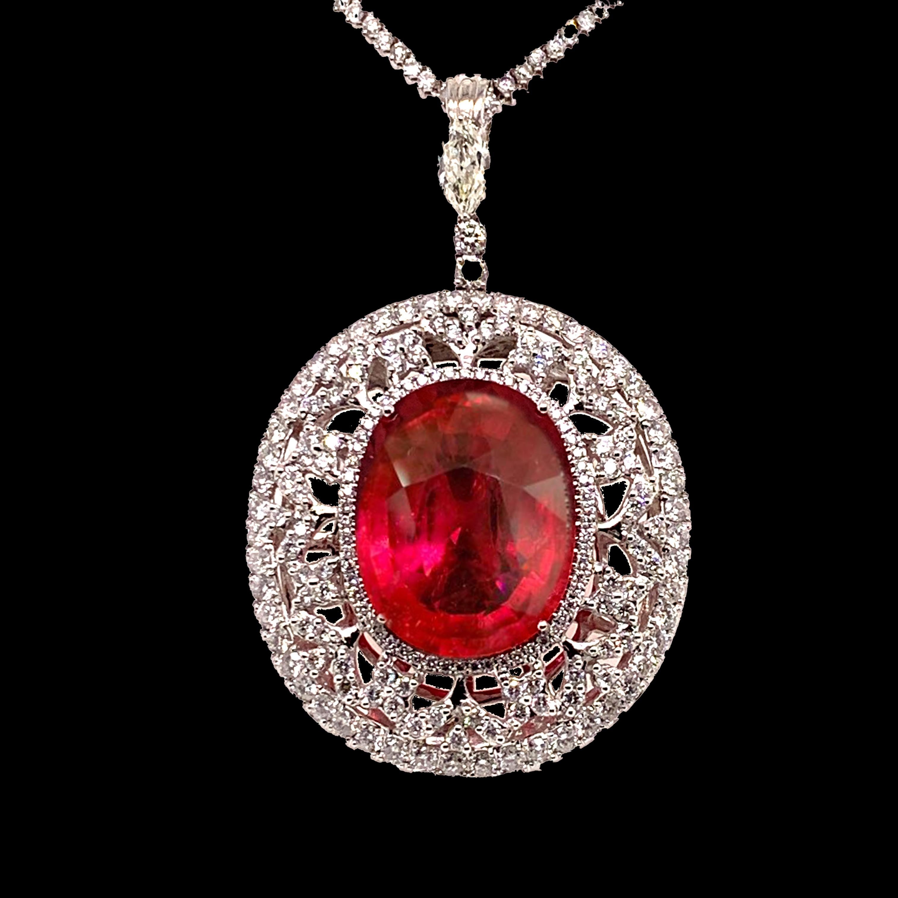 Collier pendentif rubellite en tourmaline de 37,56 carats en vente 2
