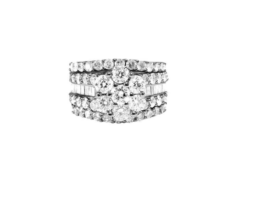 Baguette Cut 3.75ct Diamond 14K White Gold Womens Ring For Sale
