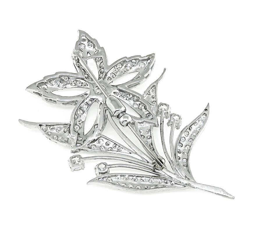 3.75ct Diamond Flower Pin In Good Condition For Sale In New York, NY