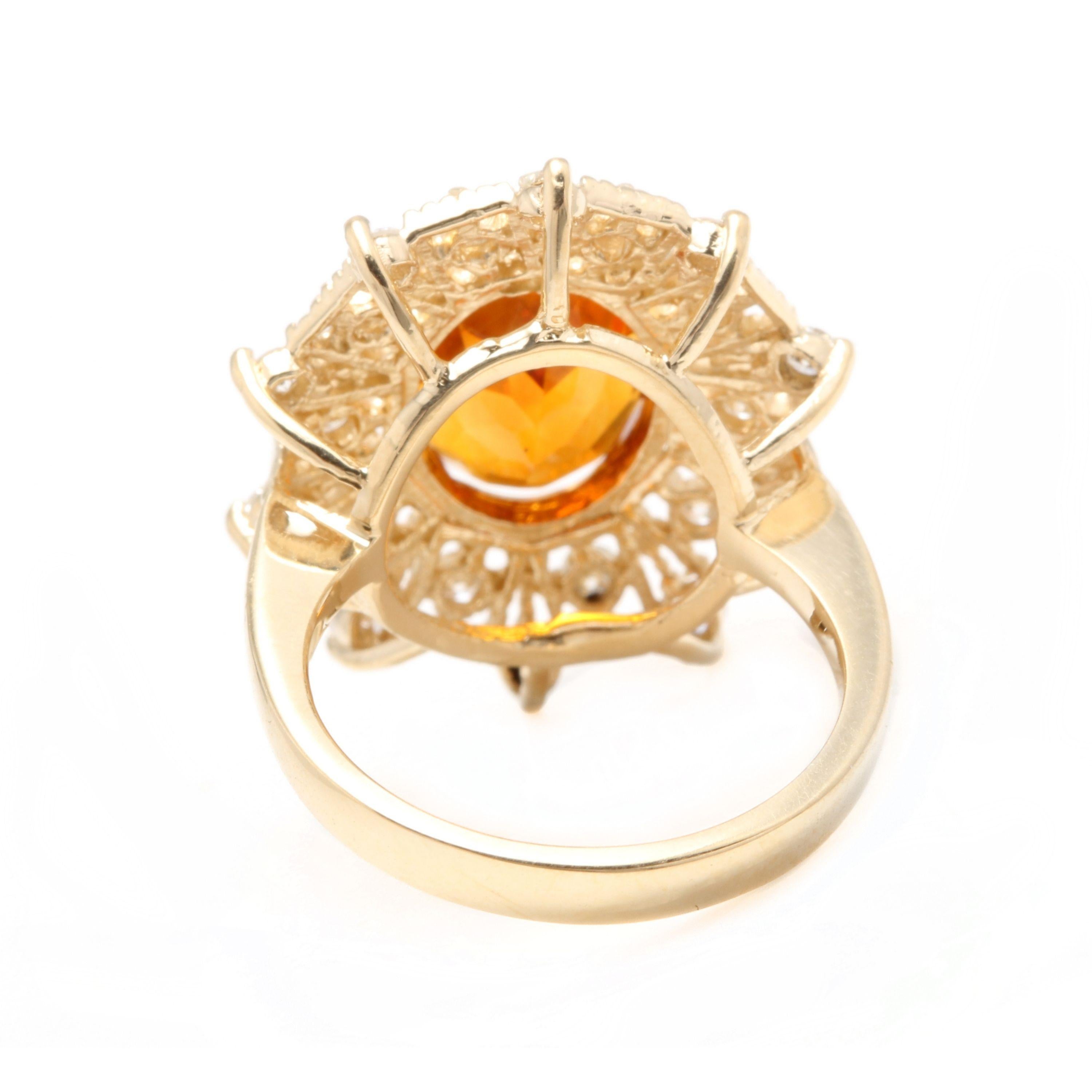 3.75 Carat Natural Madeira Citrine and Diamond 14 Karat Solid Yellow Gold Ring In New Condition For Sale In Los Angeles, CA