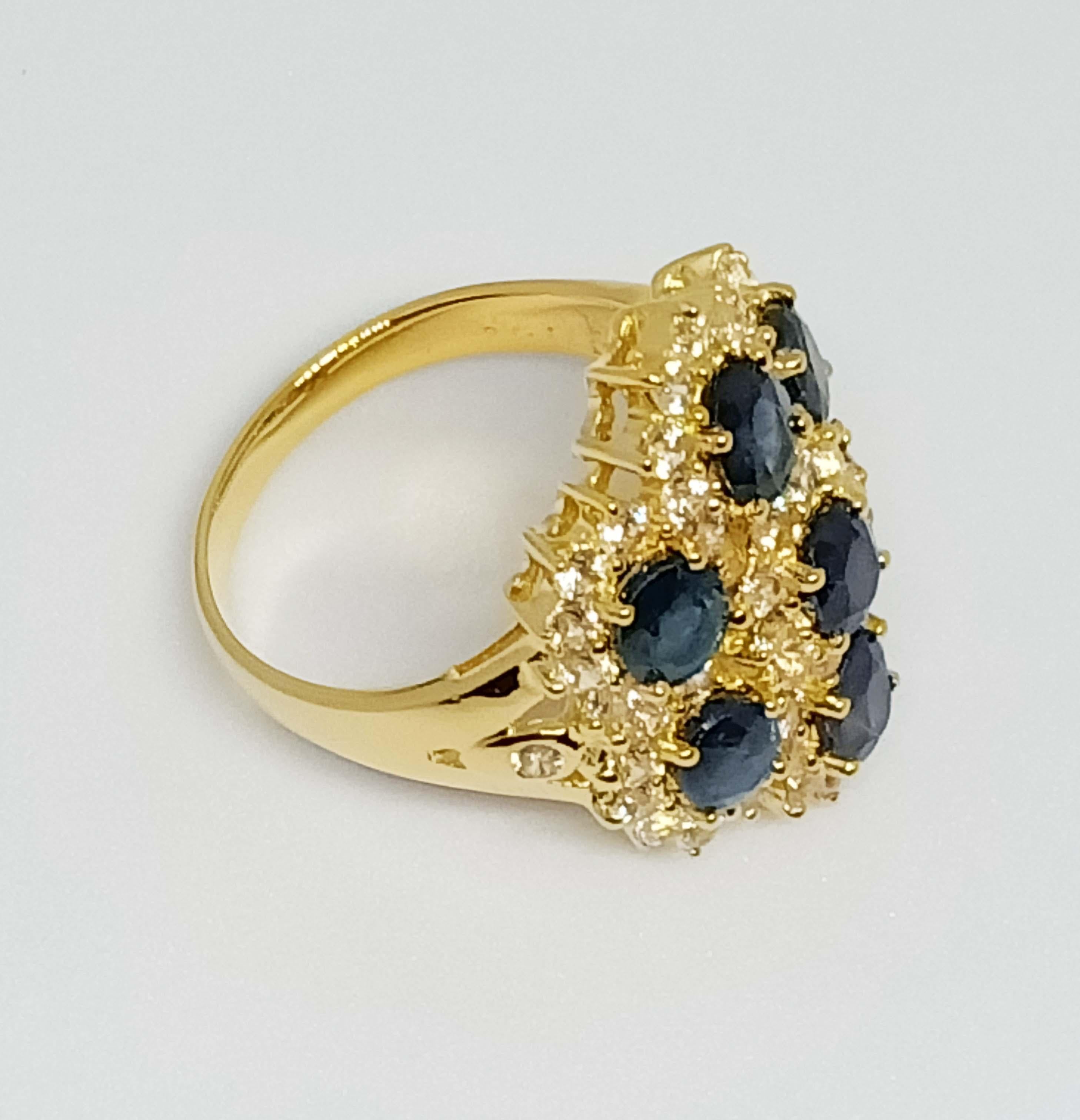 3,75cts. Anello con zaffiro blu.Argento 925 placcato oro 18 carati in vendita 1