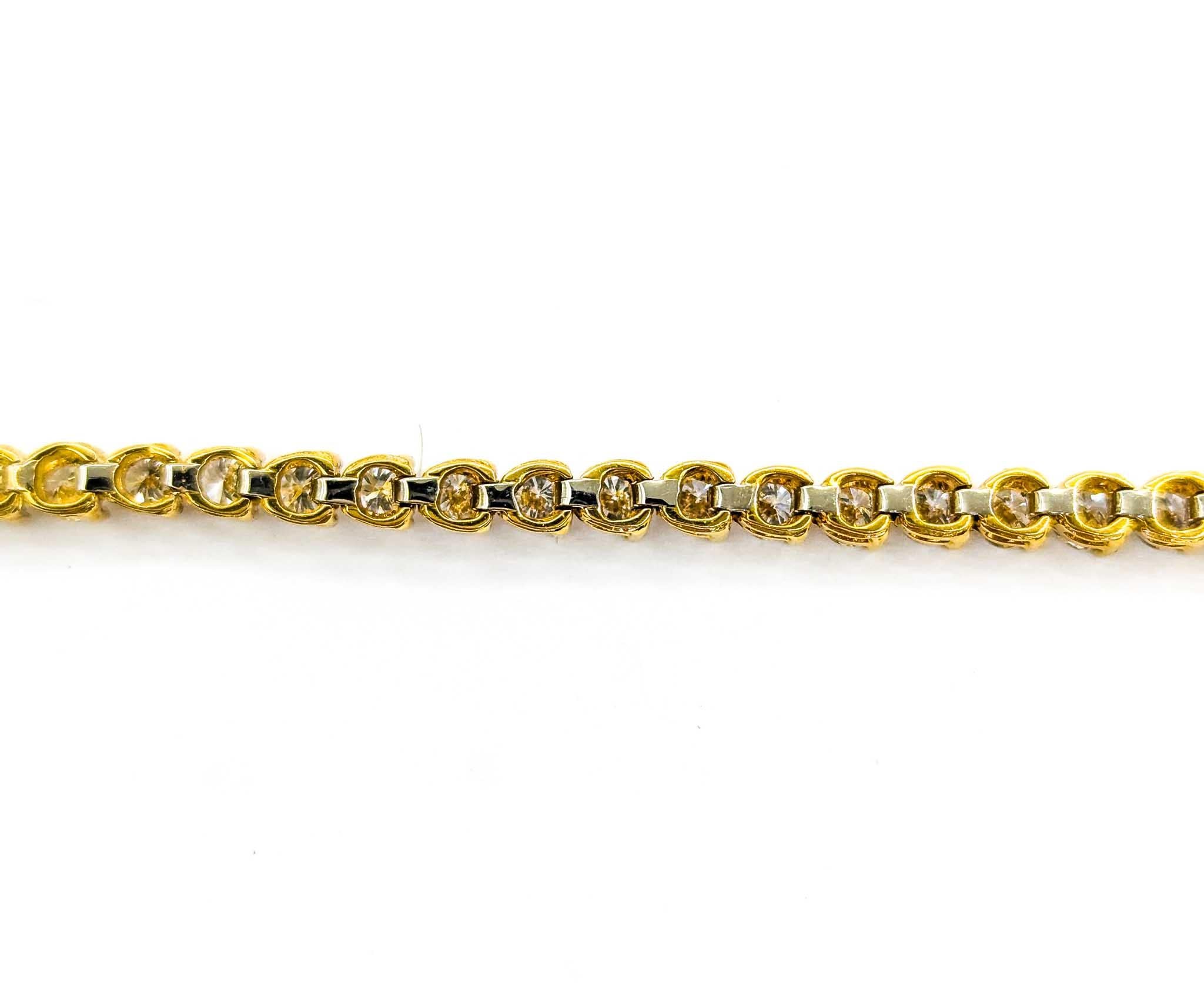Women's 3.75ctw Diamond Tennis Bracelet in 18k Yellow Gold For Sale