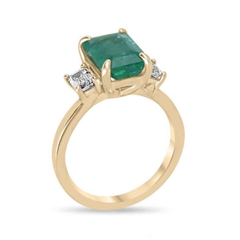 Modern 3.75tcw 14K Emerald & Diamond 2-in-1 Three-Stone Convertible Solitaire Ring For Sale