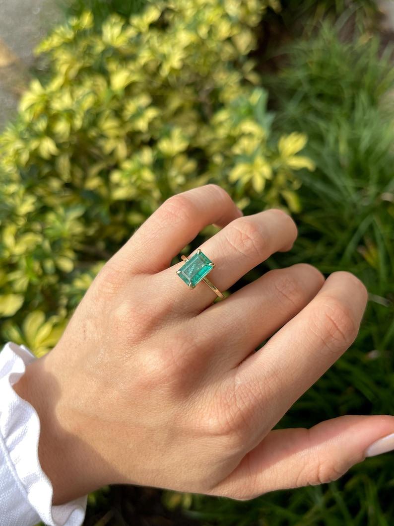 Women's 3.75tcw 14K Emerald & Diamond 2-in-1 Three-Stone Convertible Solitaire Ring For Sale