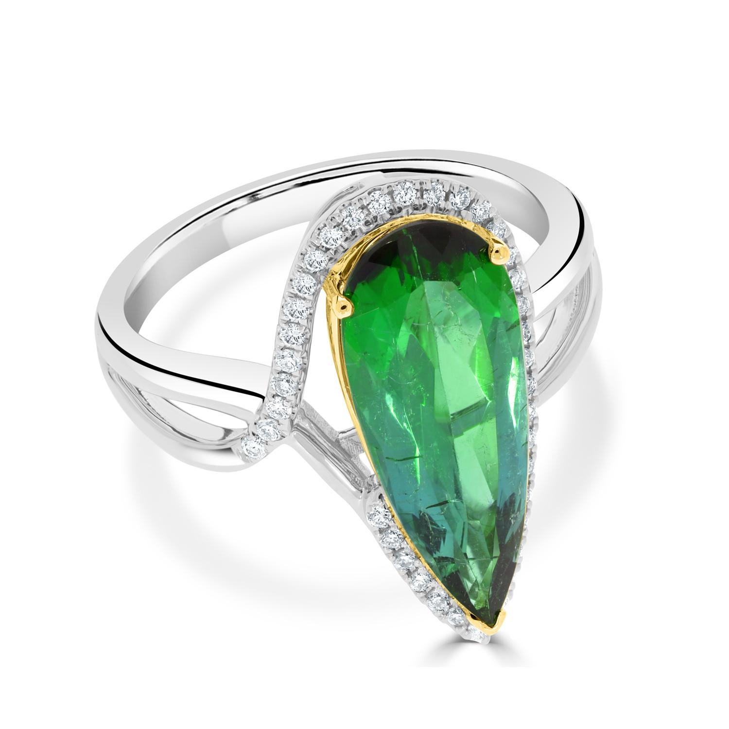 Women's 3.76 carat Green Tourmaline and Diamond Cocktail Ring For Sale