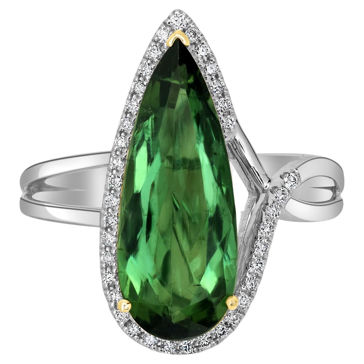 Anillo de Cóctel de Turmalina Verde y Diamantes de 3,76 quilates