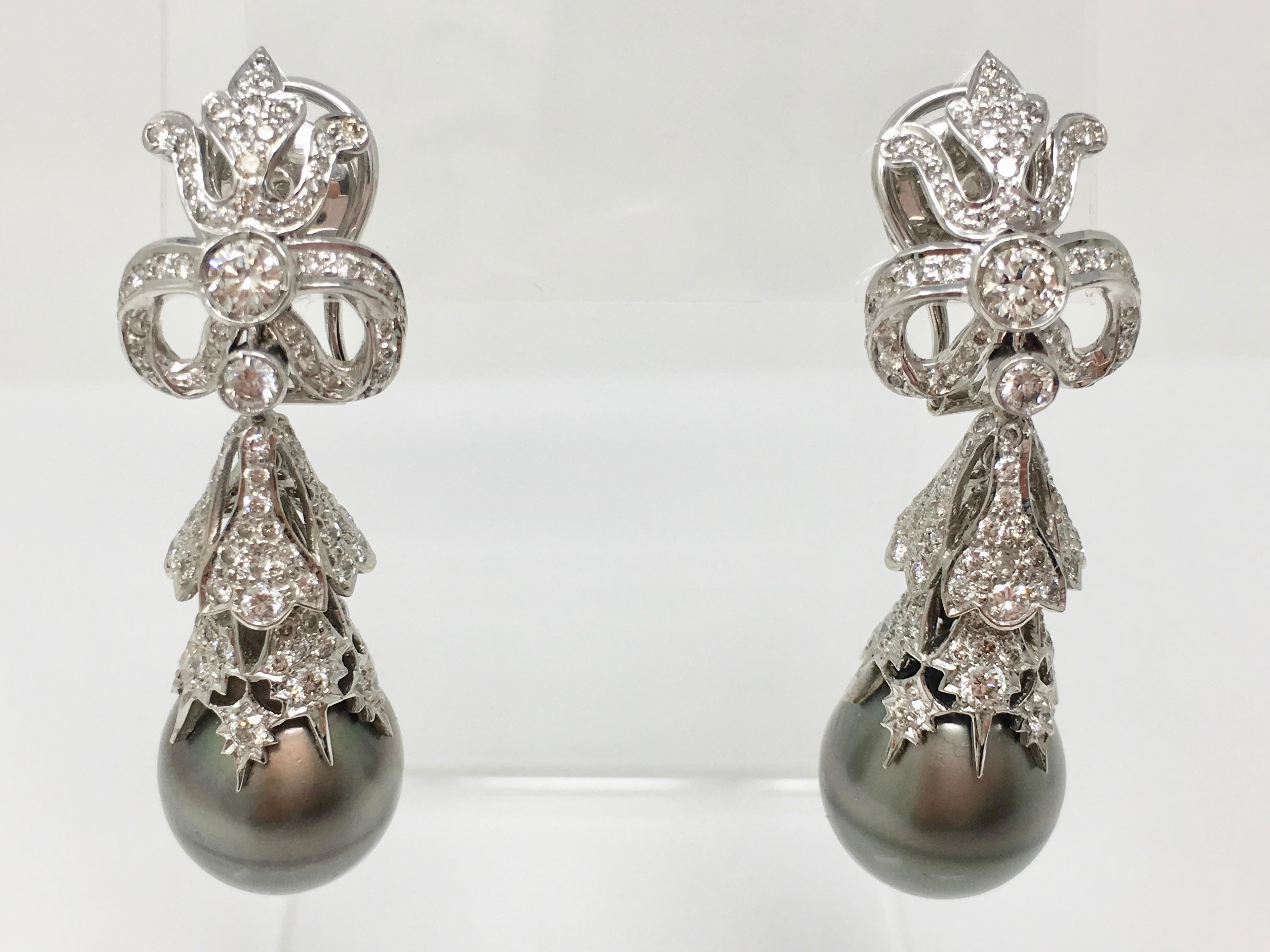 3.76 Carat White Round Brilliant Diamonds and South Sea Pearl Earrings in 18k In New Condition In New York, NY