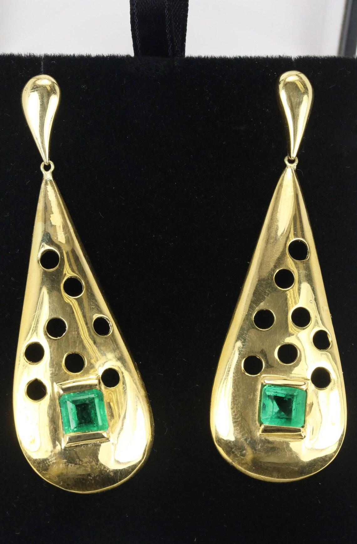 Women's 3.76ct Natural Square Cut Emerald Dangle Earrings 14K Yellow Gold Drop Earrings For Sale