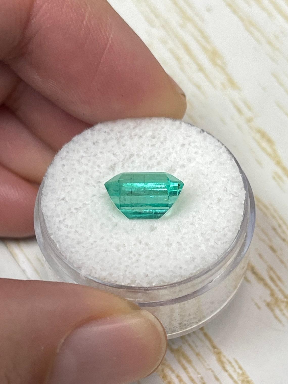 3.76ct Transparent Green Colombian Emerald 10.3x8.3mm Emerald Cut Genuine May For Sale 2