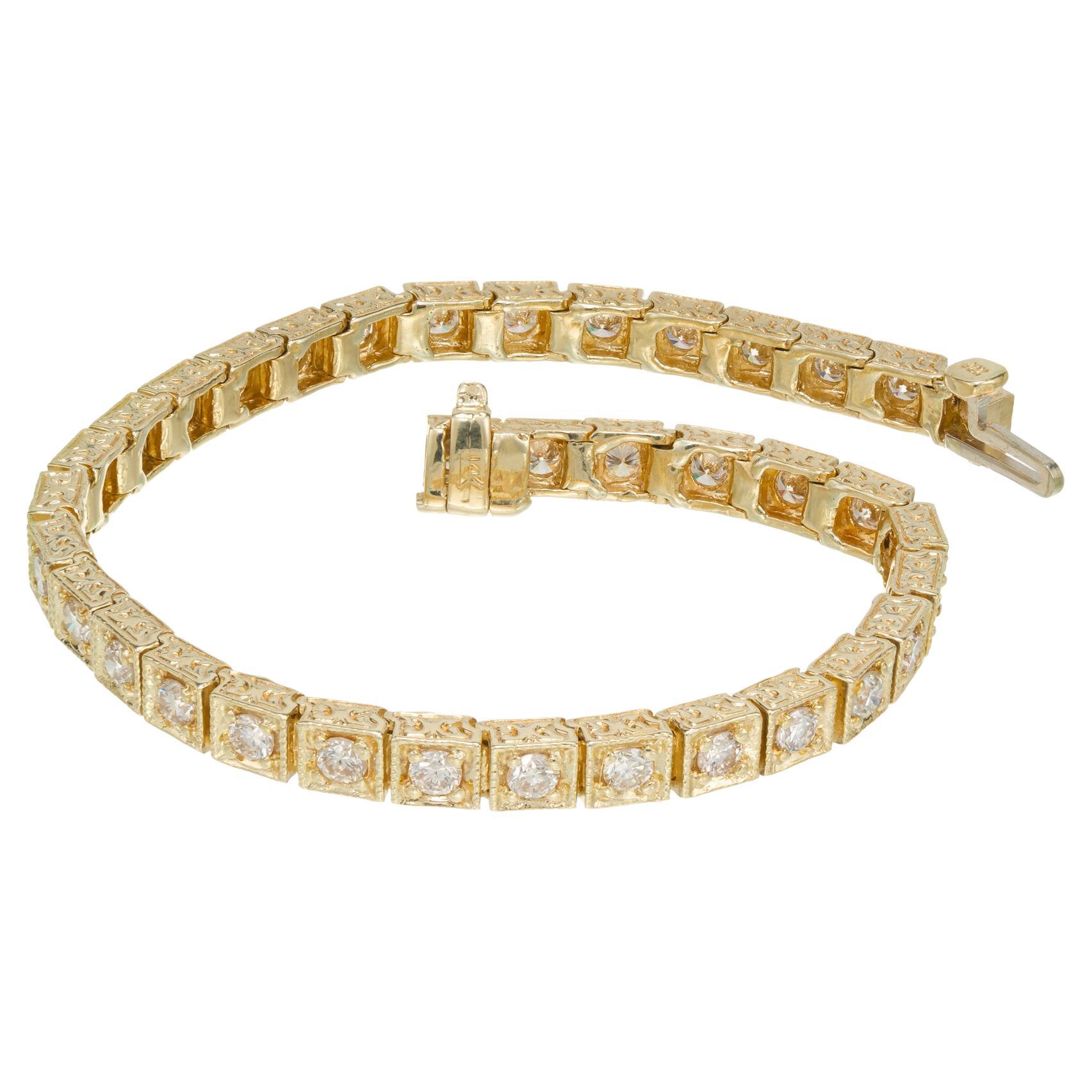 Bracelet à maillons à charnière en or jaune 3,77 carats et diamants 