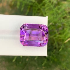 37.70 Karat Natürlicher Loser Lila Amethyst Cushion-Schliff Brasilianischer Edelstein