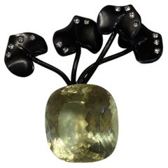37,72 Karat Heliodor Brosche aus Titan
