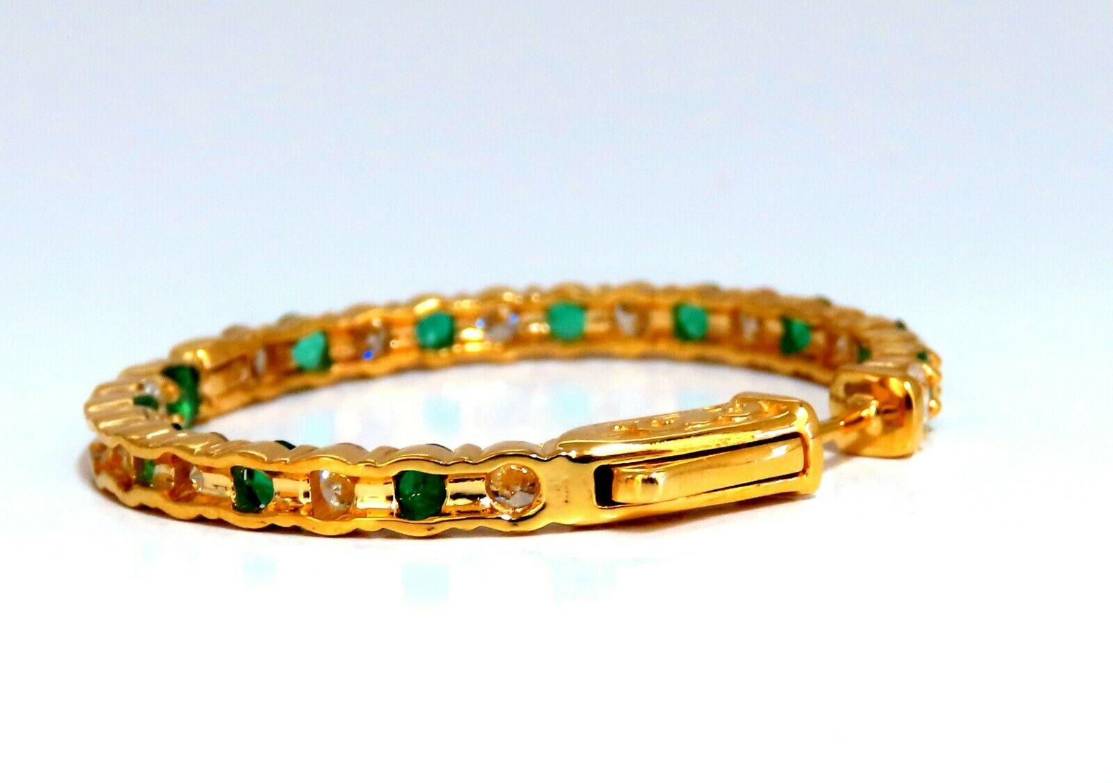 Women's or Men's 3.77ct Natural Emerald Diamonds Hoop Earrings 14kt Yellow Gold Inside Out For Sale