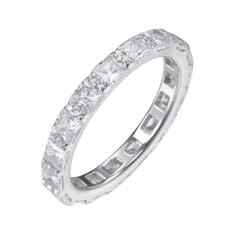 Bague d'éternité complète de créateur en zirconia lustrée taille princesse de 3,78 carats en vente