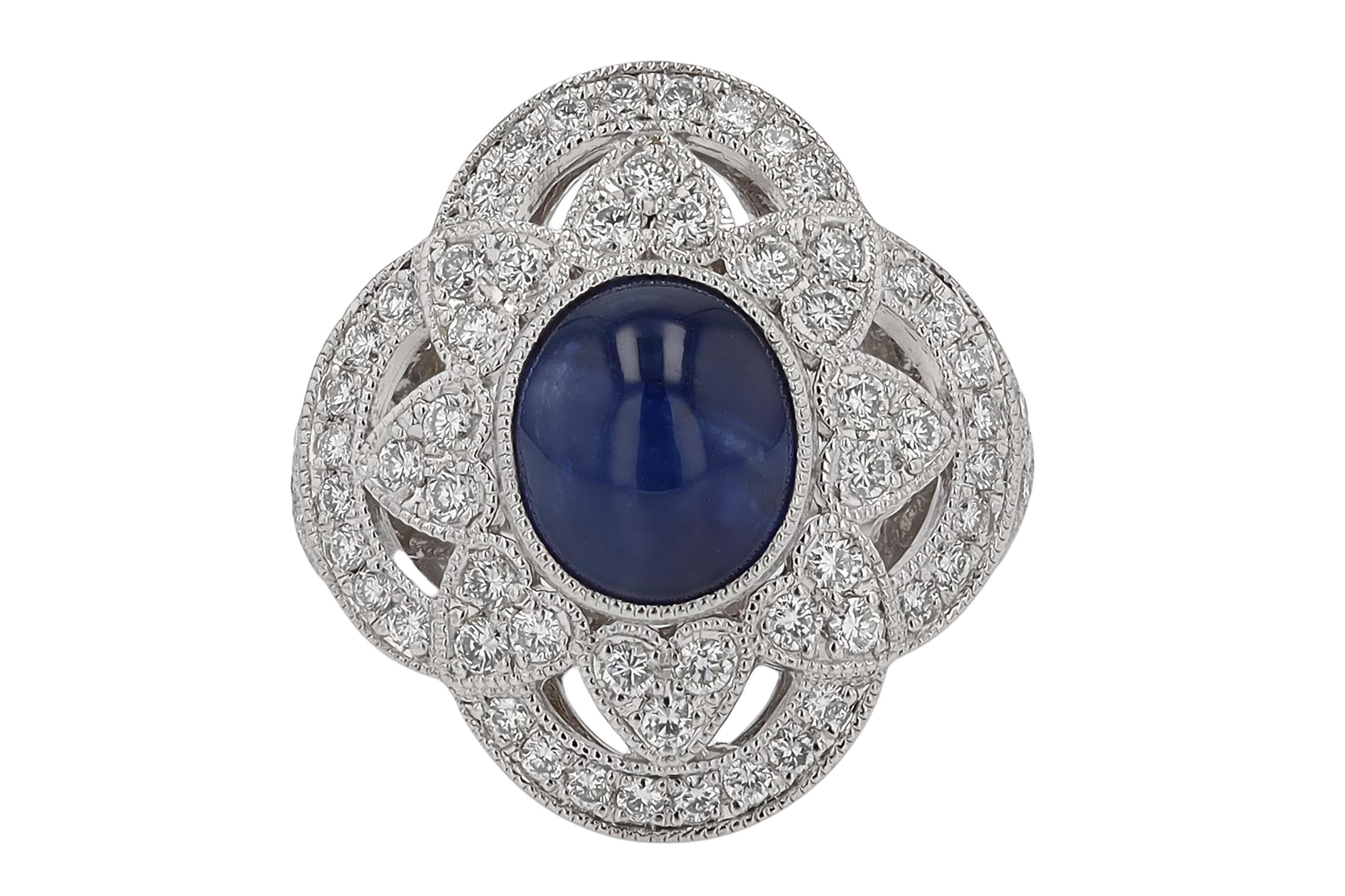 Women's or Men's 3.79 Carat Cabochon Sapphire Diamond Cocktail Ring For Sale