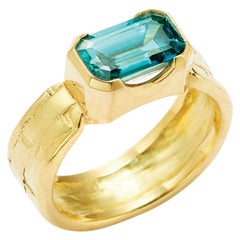 Susan Lister Locke 3.79 Carat Fine Blue Zircon Ring set in 18 Karat Gold 