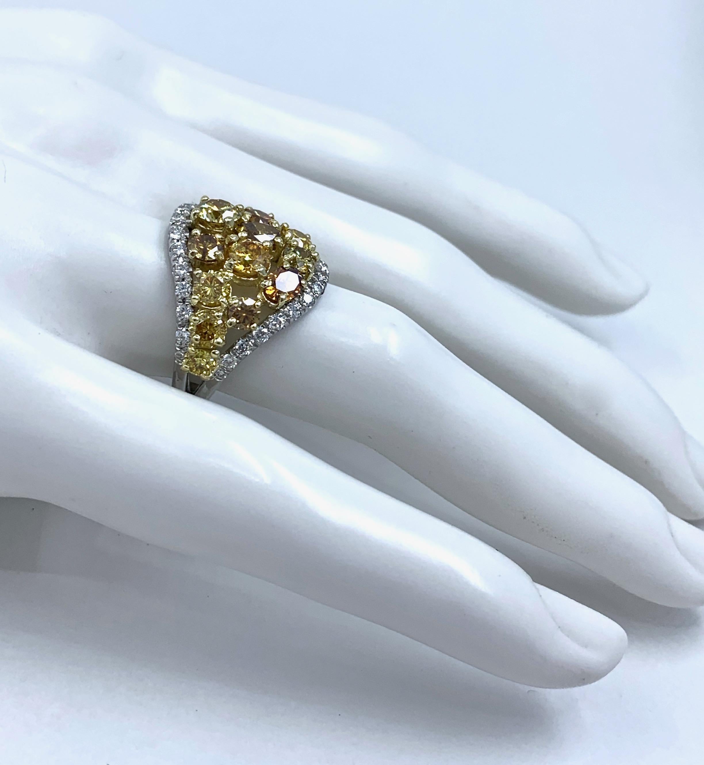 Contemporary 4.6 Carat Natural Yellow Diamond Shield Ring in Platinum and 18 Karat Yellow Gol For Sale