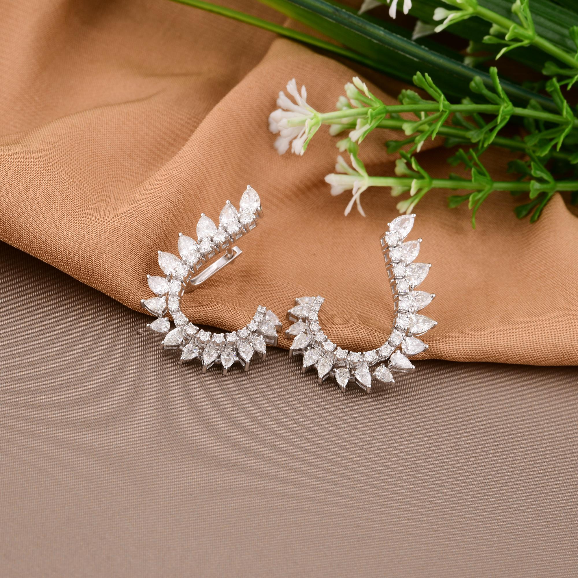 3,79 Karat natürliche birnenförmige & runde Diamant-Ohrringe 14K Weißgold-Schmuck (Moderne) im Angebot