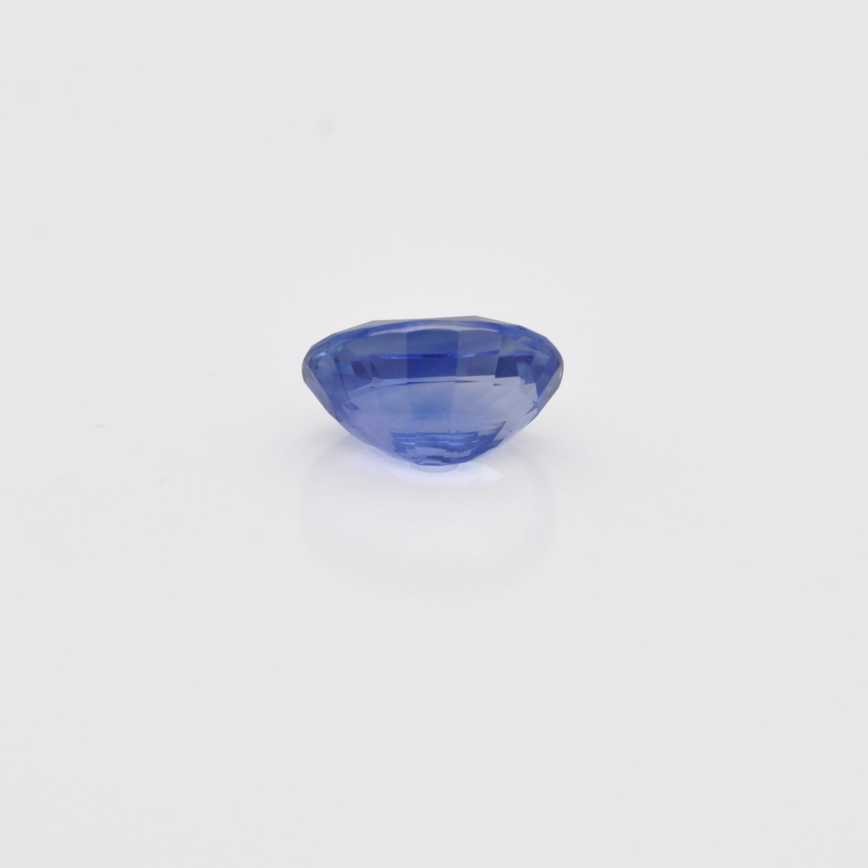 Women's or Men's 3.79 Carat Oval Ceylon Sri Lanka Natural Blue Sapphire For Sale