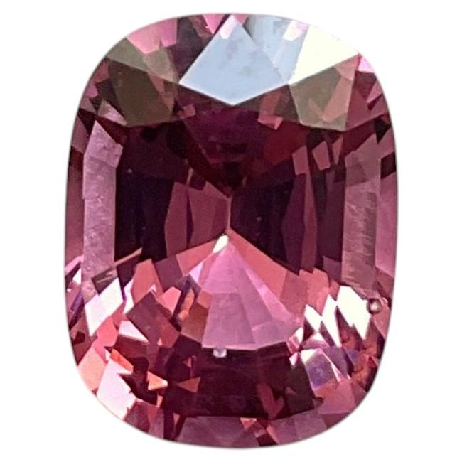 3.79 Carats Burma Spinel Natural Cushion Cut stone For Fine Jewelry Natural Gem