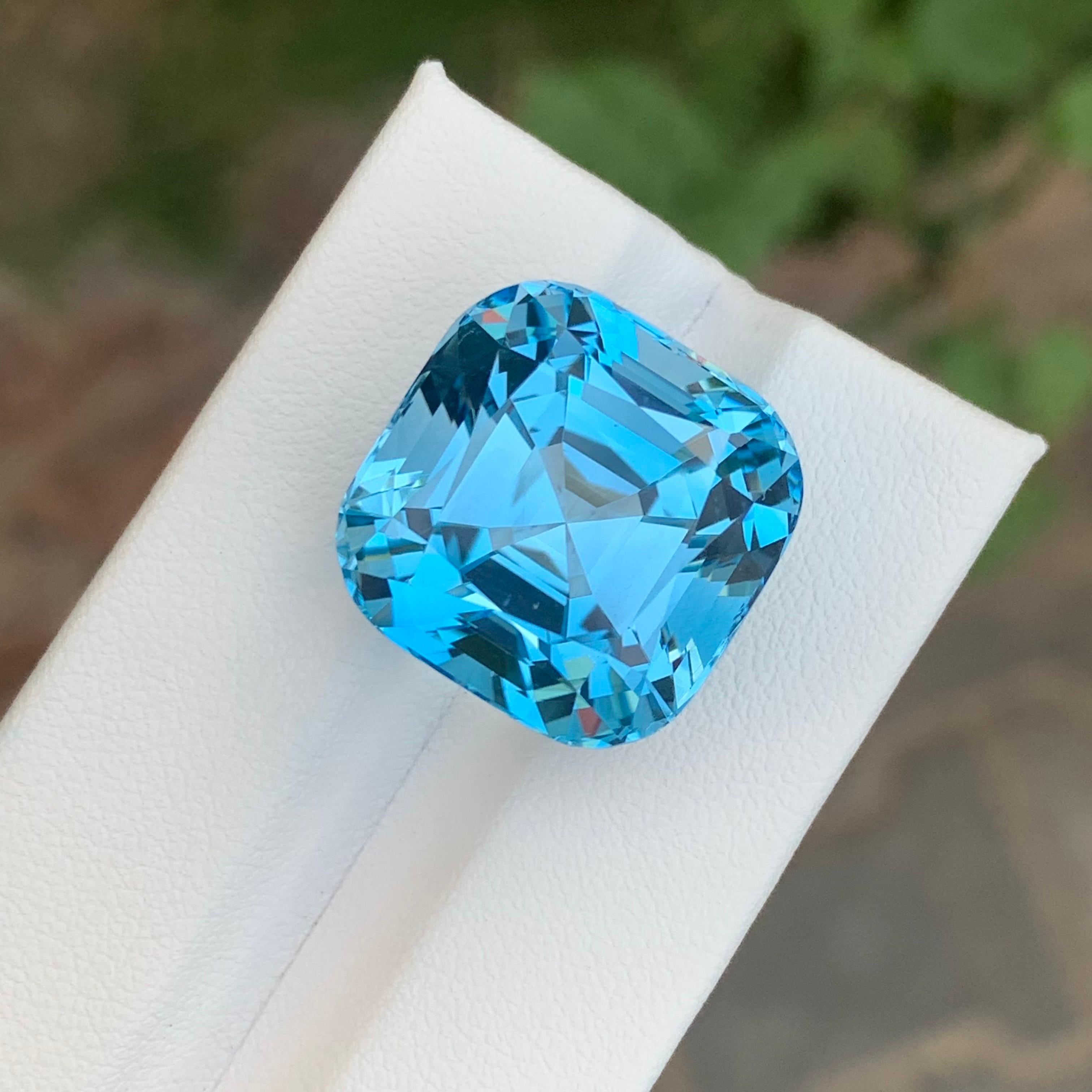 37.90 Carat Natural Loose Sky Blue Topaz Square Shape Gemstone From Brazil For Sale 7