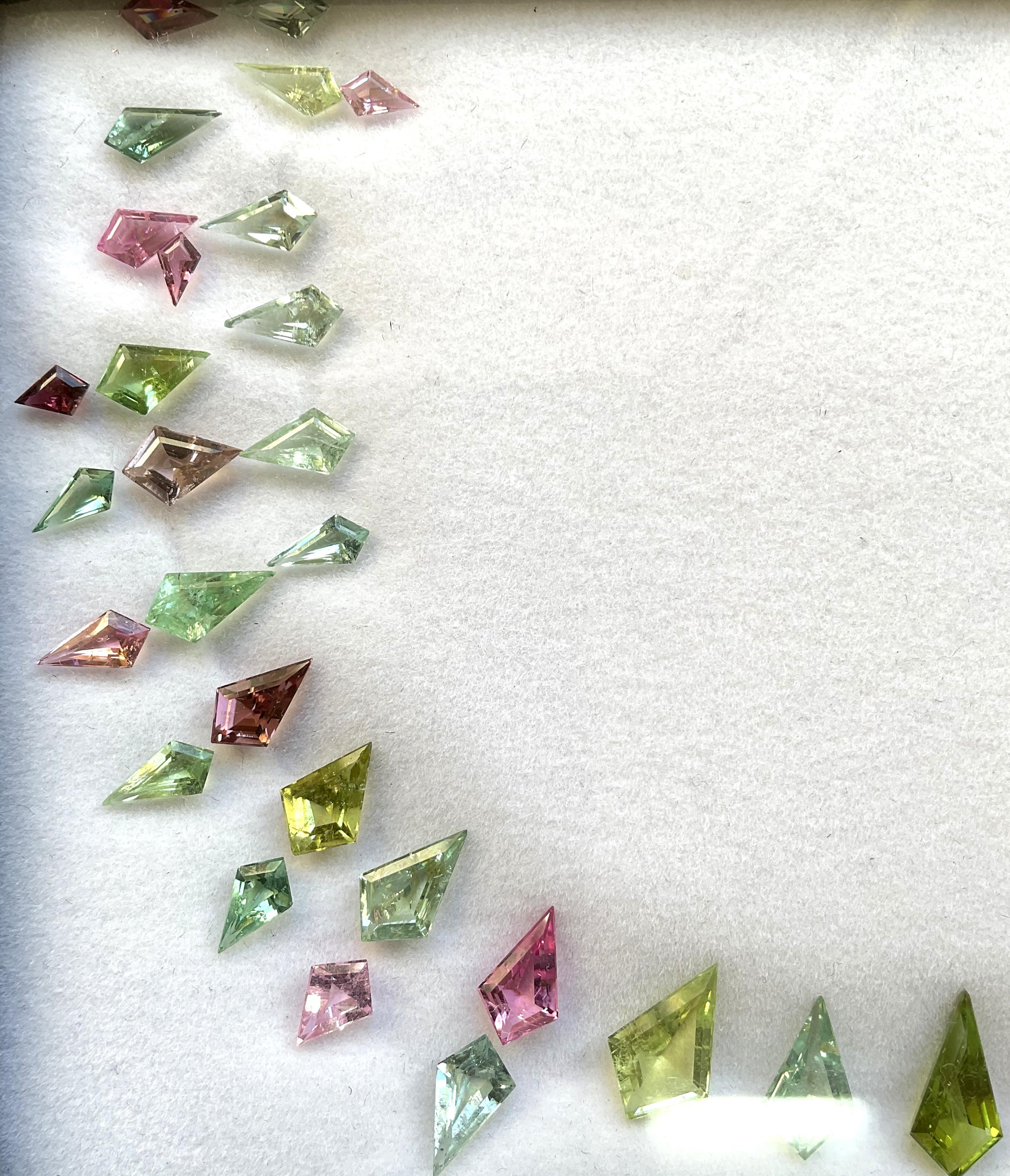 37,94 Karat Multi Turmalin Top-Qualität Fancy Layout für Schmuck natürlichen Edelstein im Angebot 1