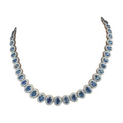 Halskette mit 37,96 Karat natürlichem Saphir und Diamant