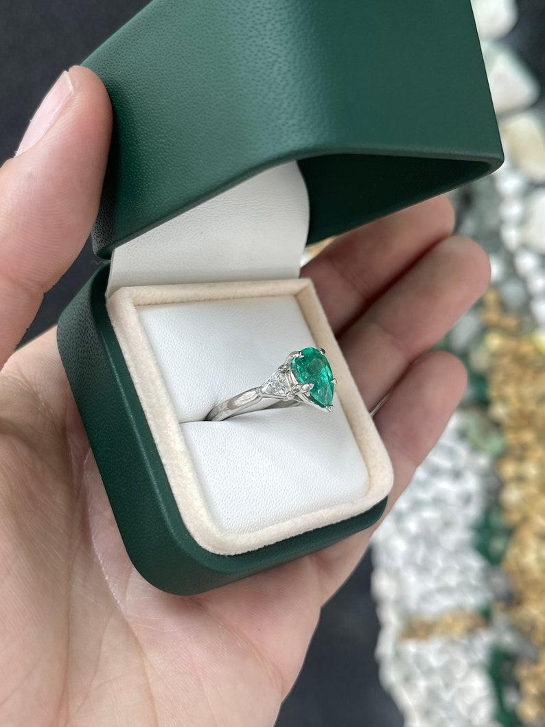 3.79tcw PLAT Pear Colombian Emerald & Diamond 3-Stone Ring For Sale 2