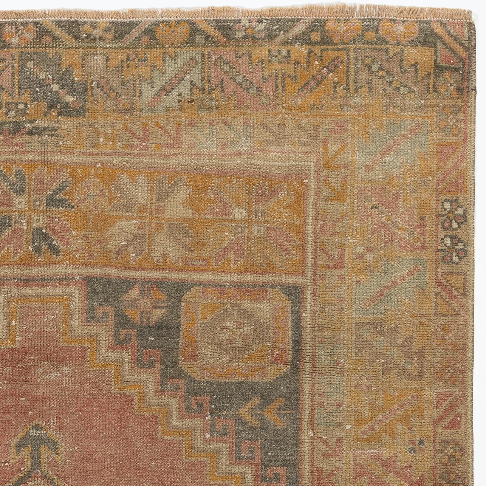 Alfombra Vintage Tradicional de 3,7x5,7 Pies para Casas de Campo, Interiores Rústicos y Tribales Turco en venta