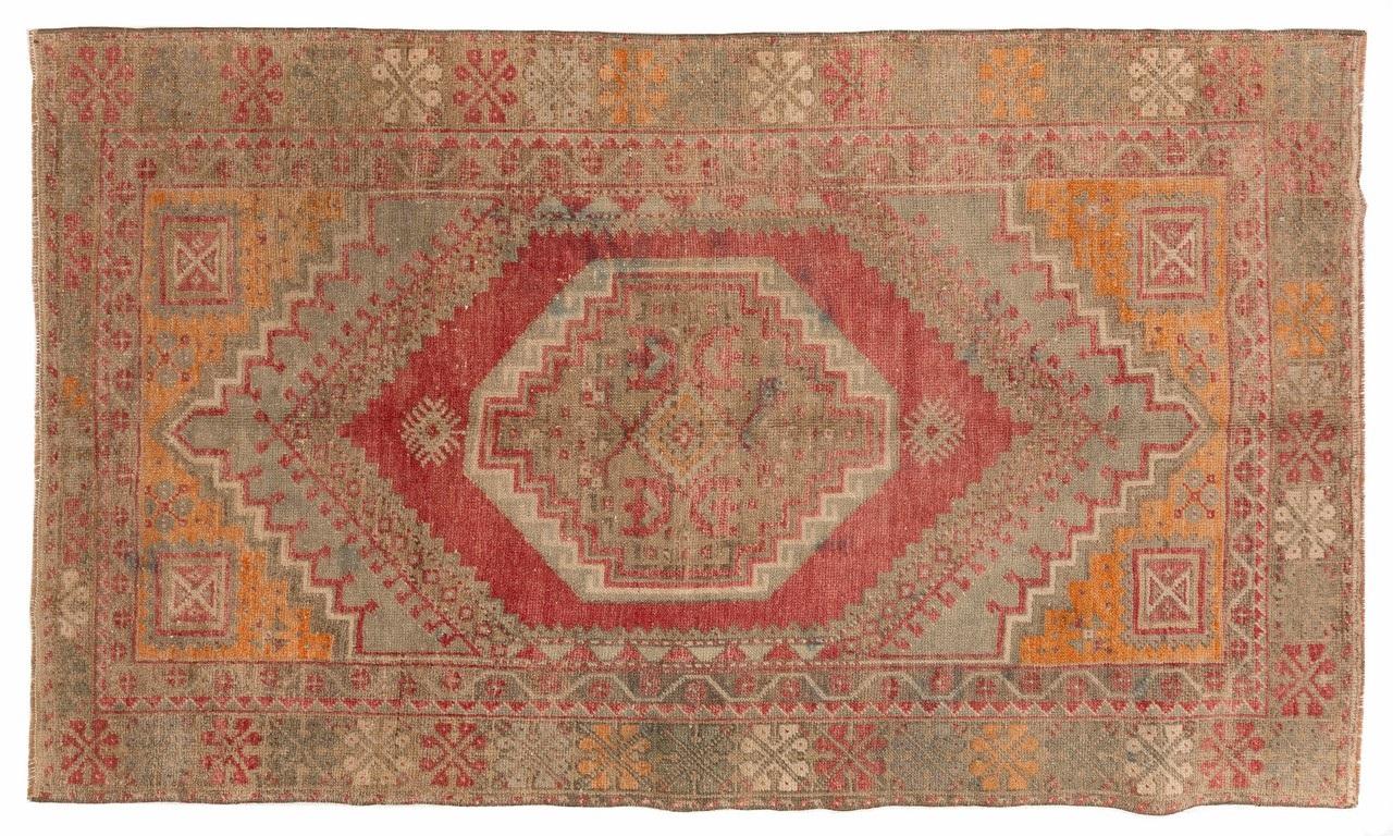 3.7x6 Ft Traditional Vintage Hand-Knotted Anatolian Accent Rug with Tribal Style In Good Condition For Sale In Philadelphia, PA