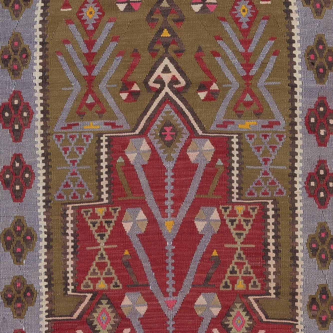3.7x6.2 Ft Hand-Woven Turkish Kilim. 100% Wool. Vintage Flat-Weave Rug For Sale 1