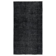 3.7x6.7 Ft Tappeto nero sovratinto fatto a mano. Tappeto turco vintage per il soggiorno