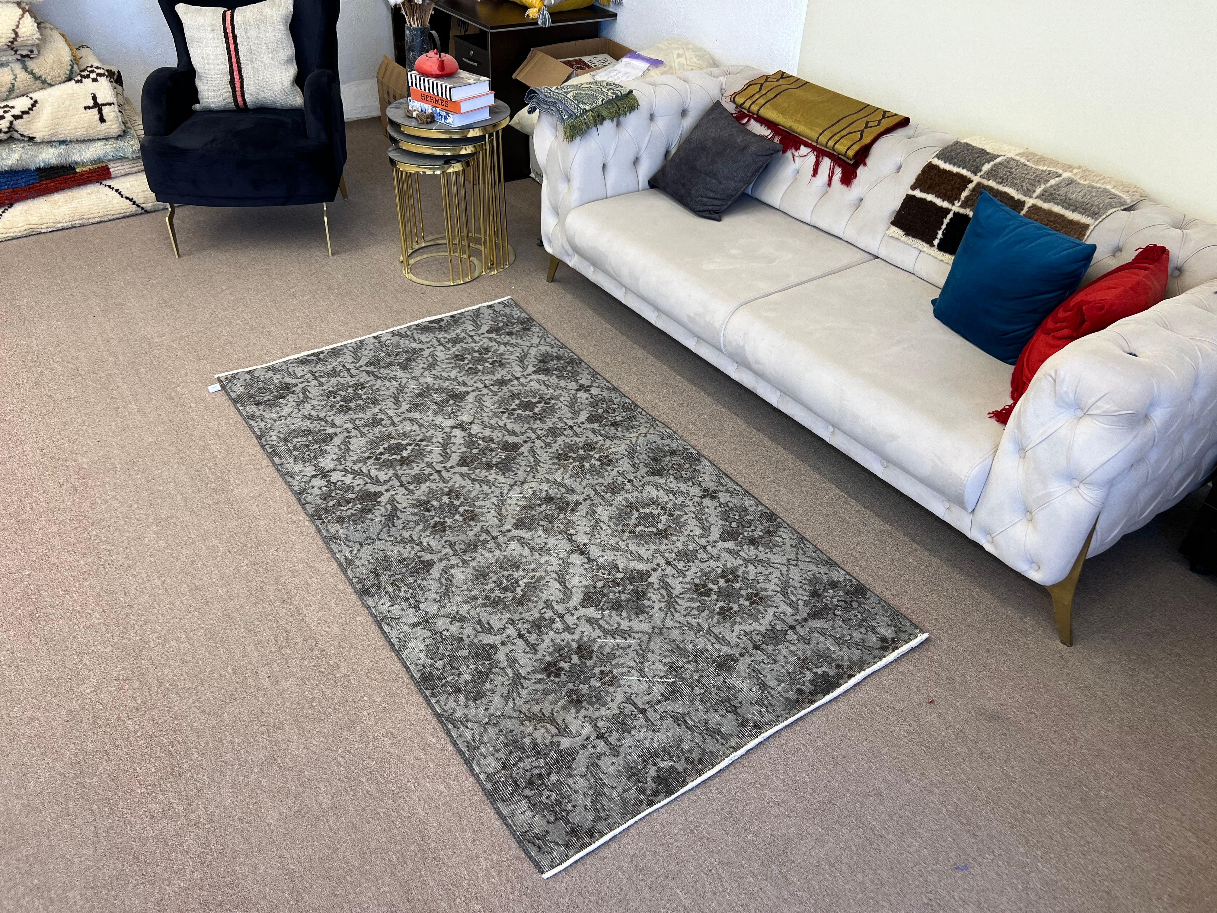 Hand-Woven 3.7x6.8 Ft Vintage Handmade Turkish Deco Wool Rug, Floral Pattern Floor Covering For Sale