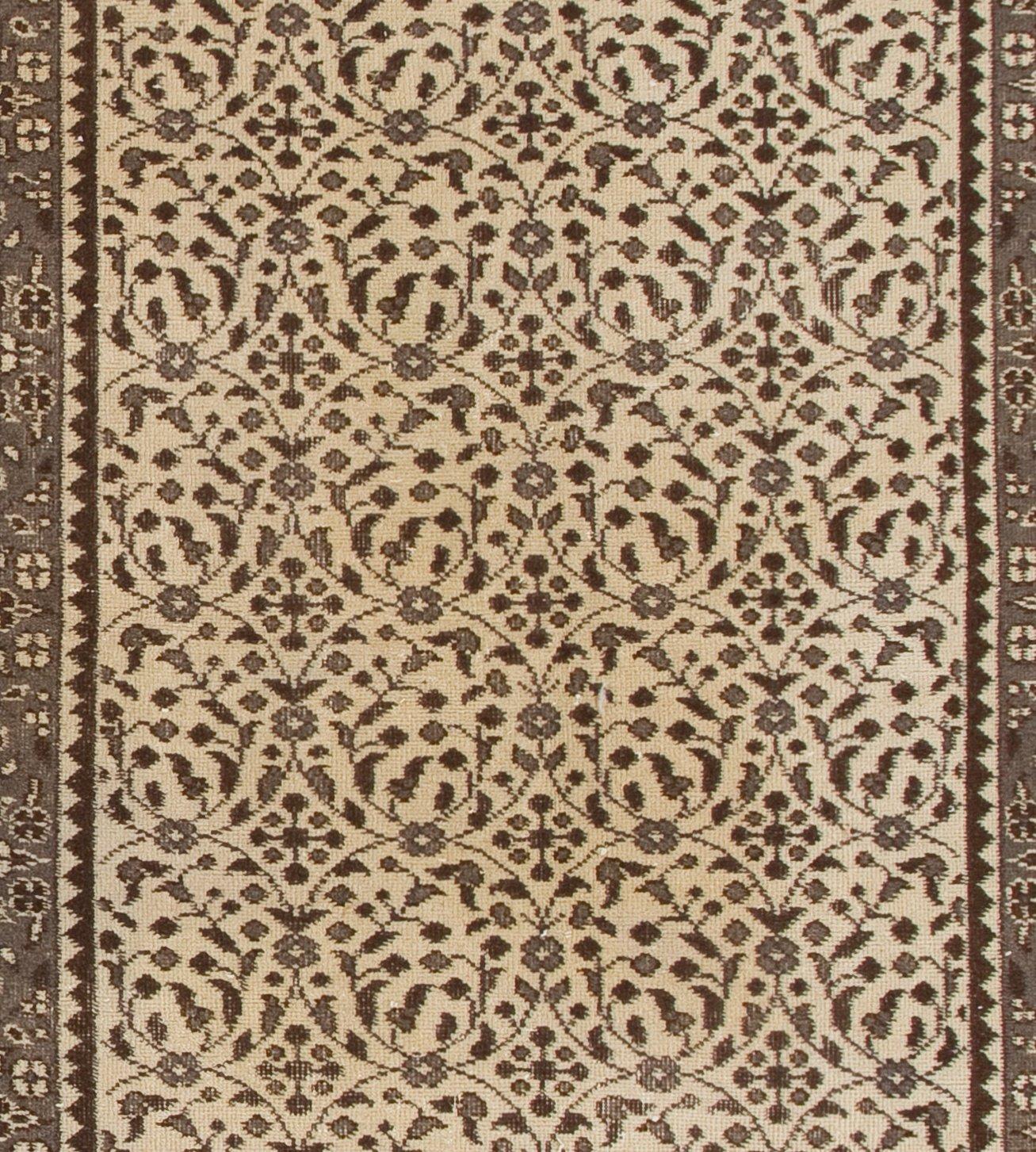 3.7x7 Ft Handgeknüpfter Anatolischer Oushak-Akzent-Teppich mit Blumenmuster (Handgewebt) im Angebot