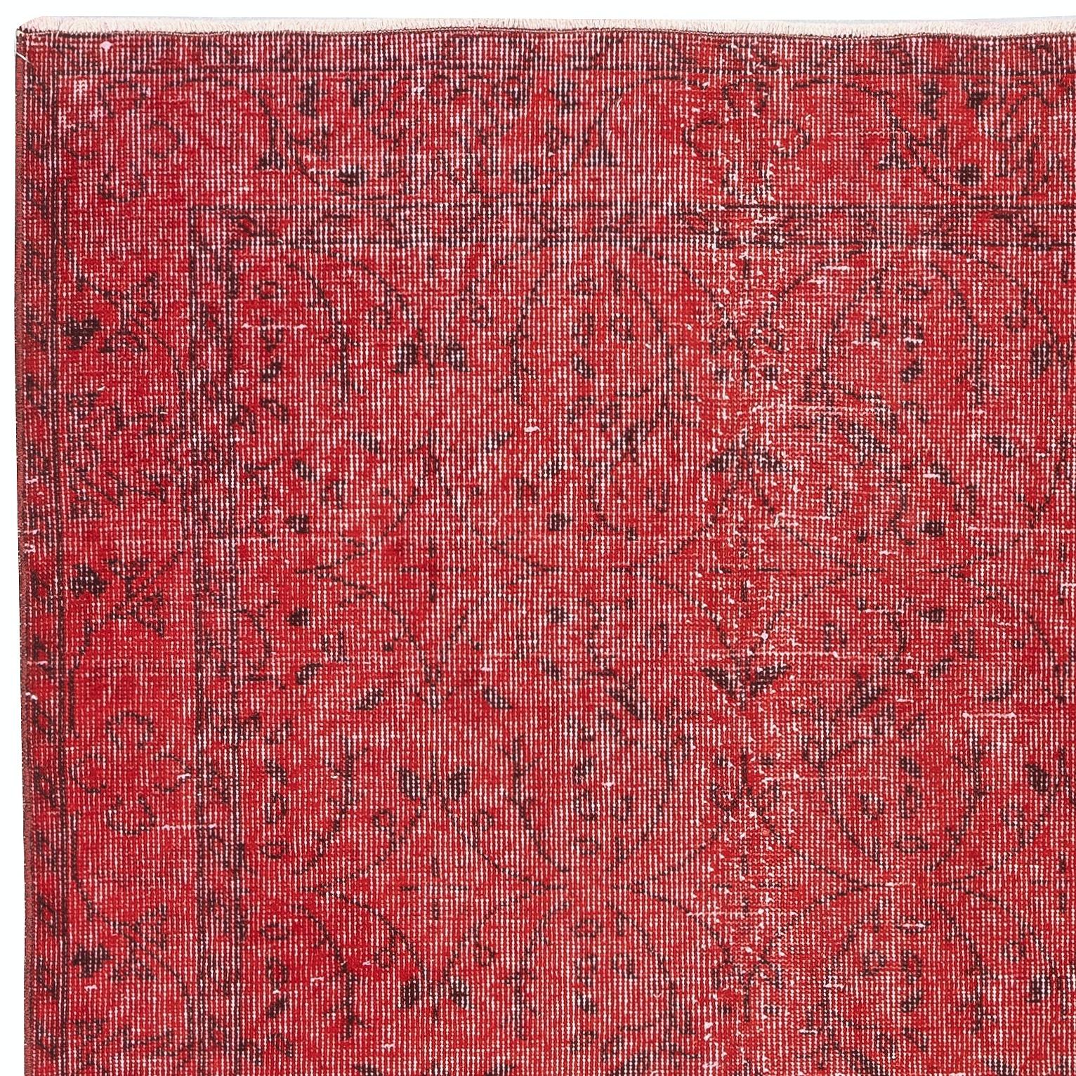 3.7x7 Ft Moderner Türkischer Wollteppich. Vintage Red Overdyed Handmade Area Rug (Mitte des 20. Jahrhunderts) im Angebot