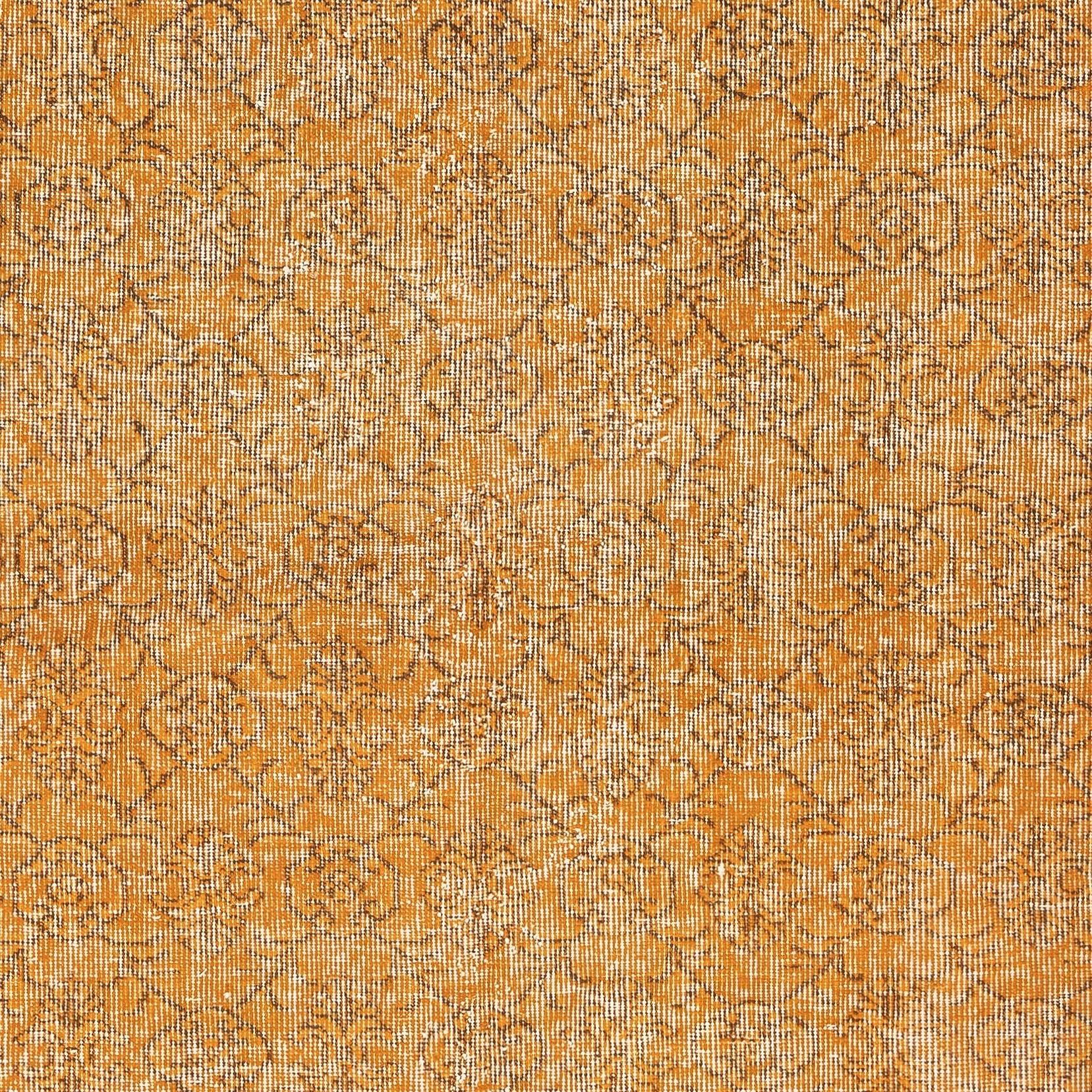 Turco Tappeto turco vintage fatto a mano con sovratintura arancione per case moderne in vendita