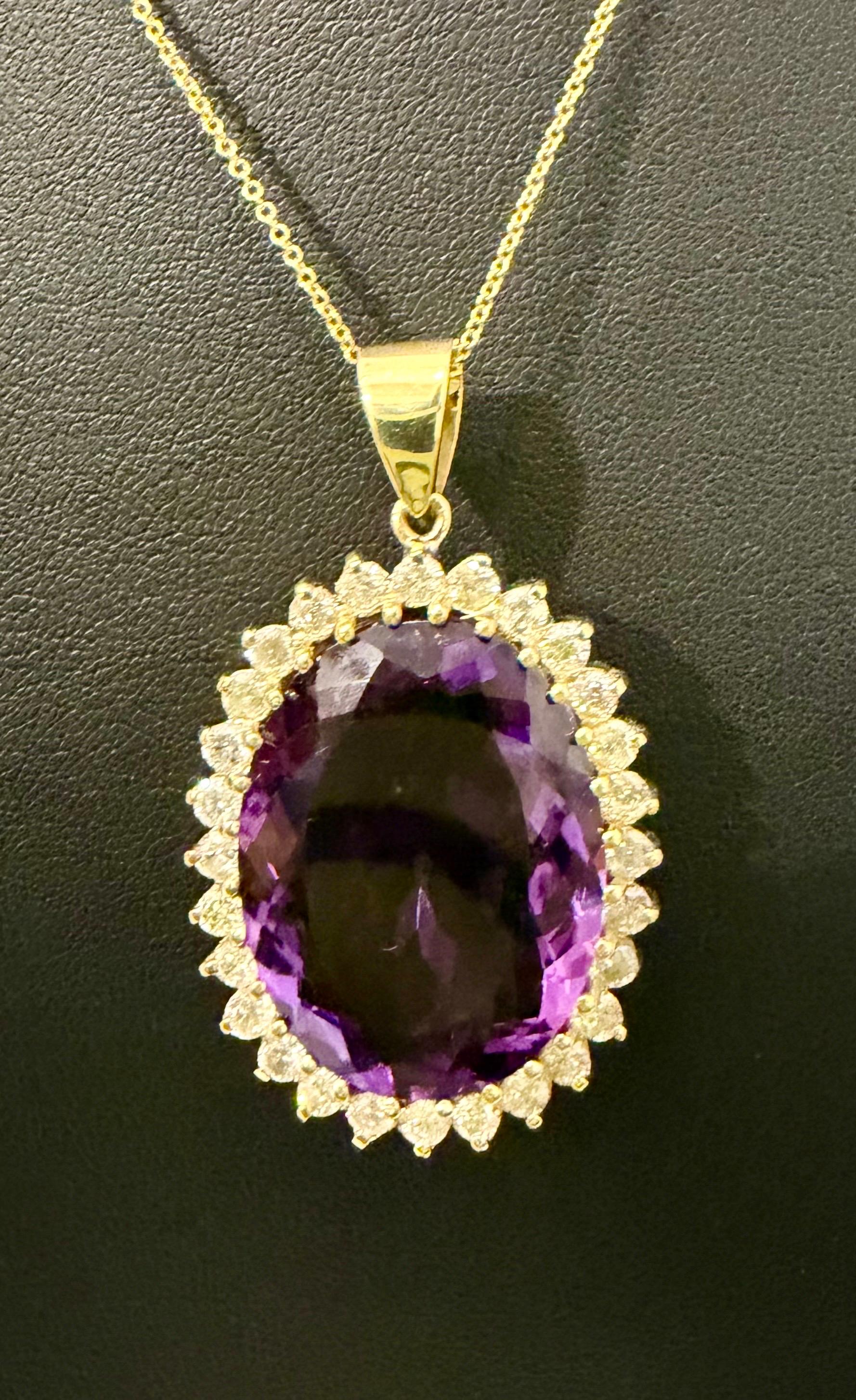 Collar Colgante Amatista 38 Quilates y Diamantes 3 Quilates Oro Amarillo 14 Kilates + Cadena en venta 6