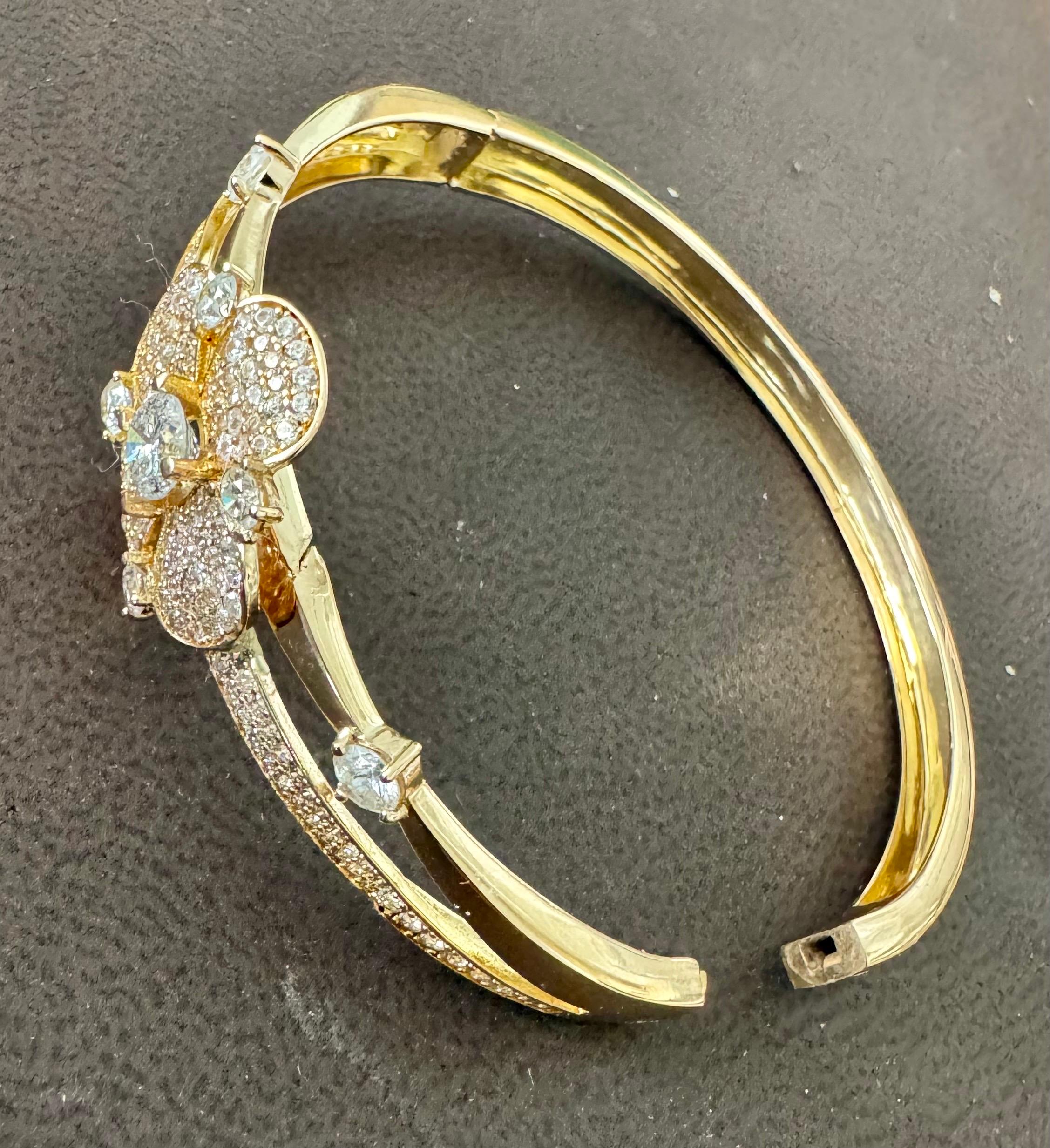 3,8 carati di diamante in oro 14 carati Bracciale Cocktail /cuffia Estate  13,8 Gm in vendita 5
