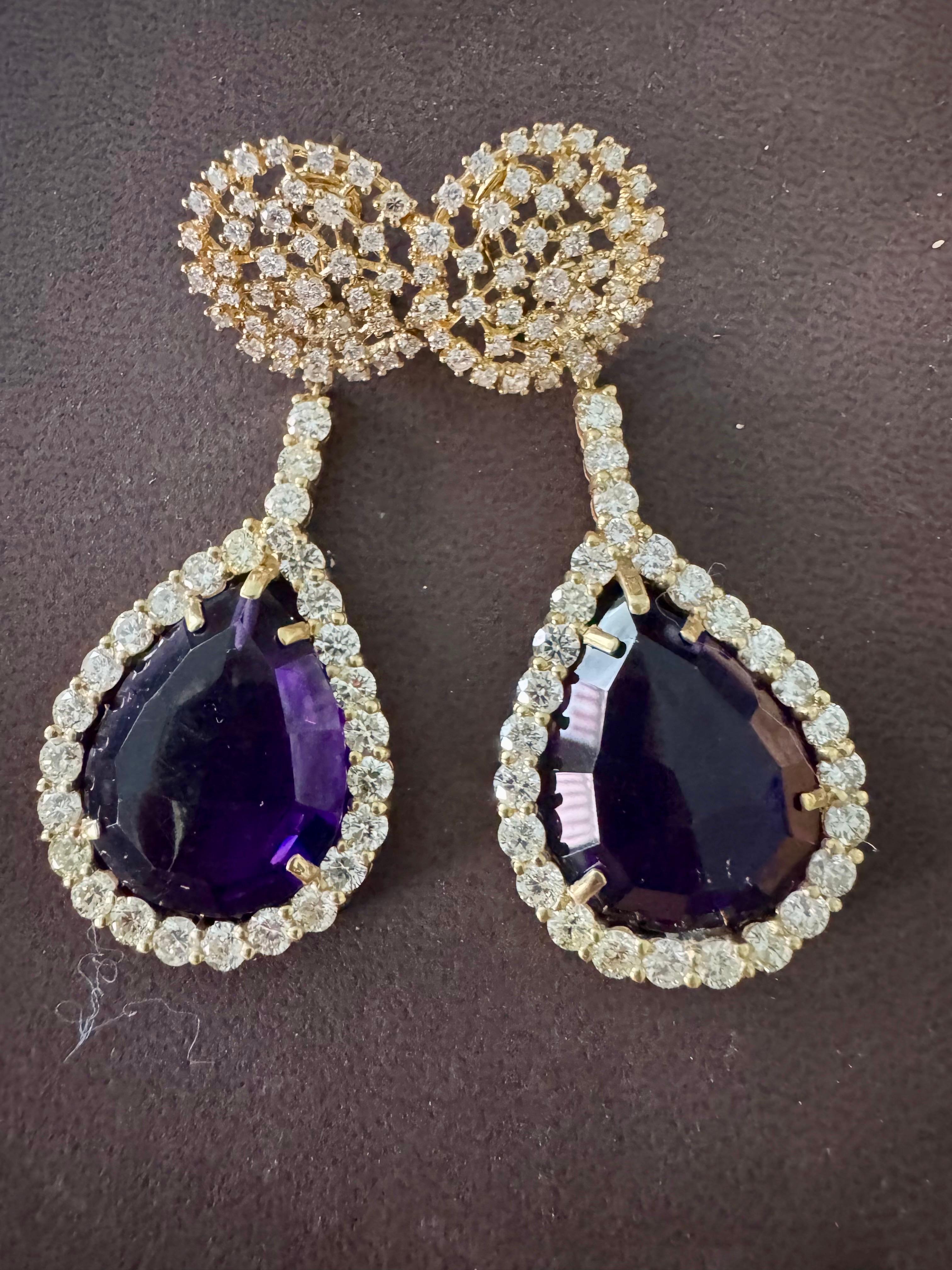 38 Carat Natural Amethyst & 9 Ct Diamond Cocktail Earring, 14 Karat Yellow Gold For Sale 1