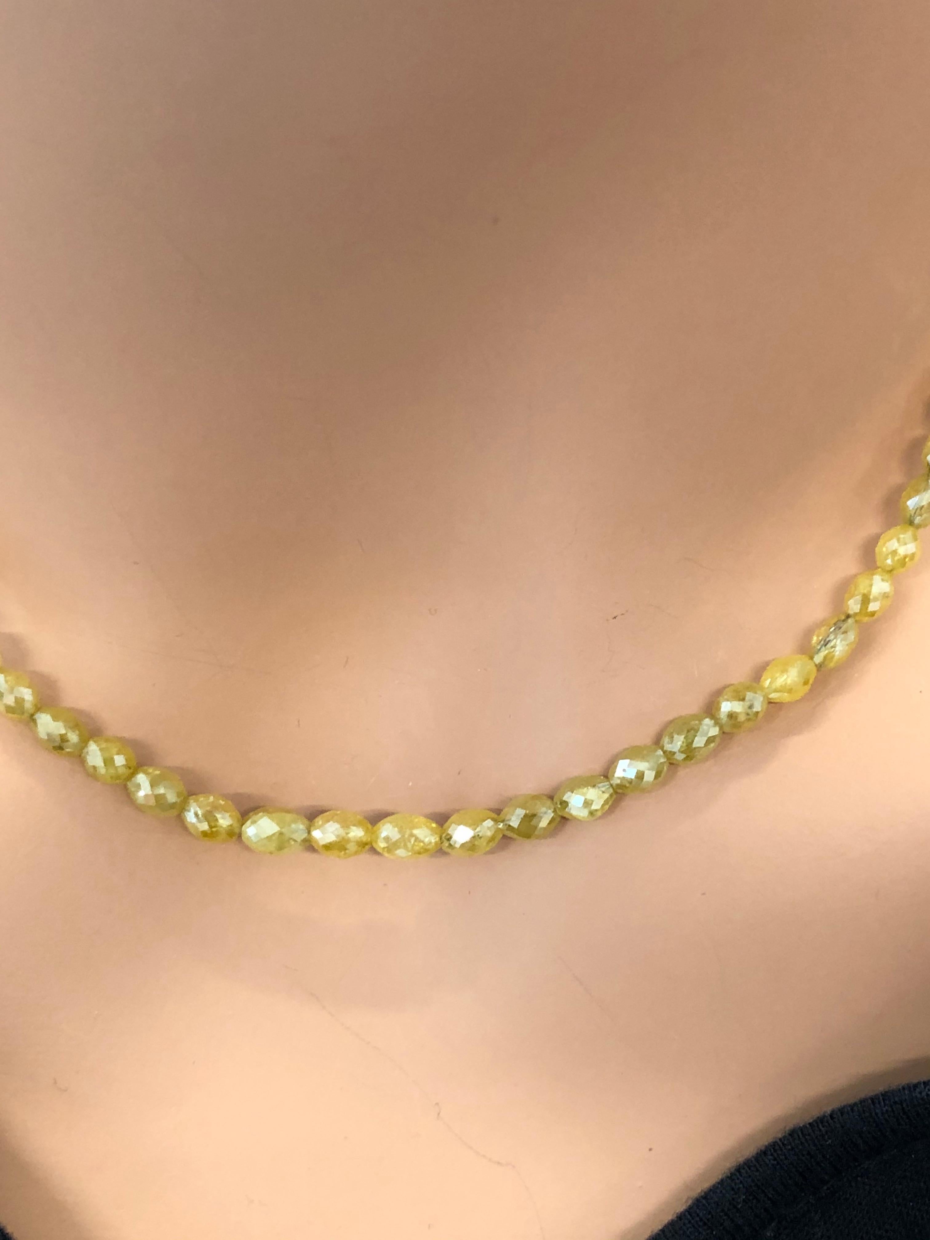 Contemporary 38 Carat Natural Fancy Yellow Diamond Briolette Necklace in 14 Karat Gold