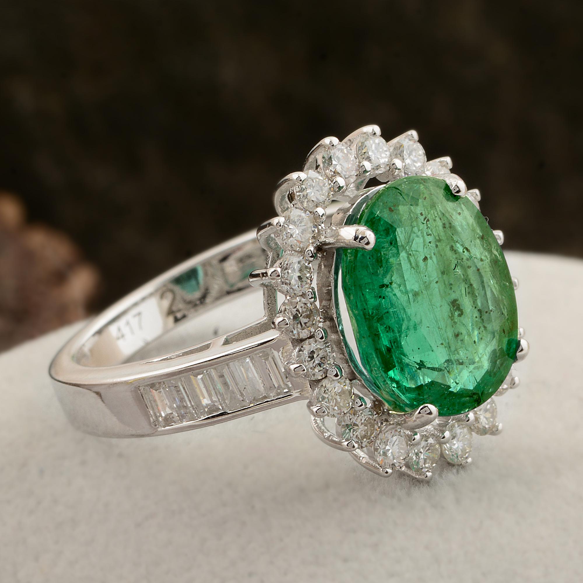 Modern 3.8 Carat Oval Emerald Cocktail Ring 1.05 Carat SI/H Diamond 10 Karat White Gold For Sale